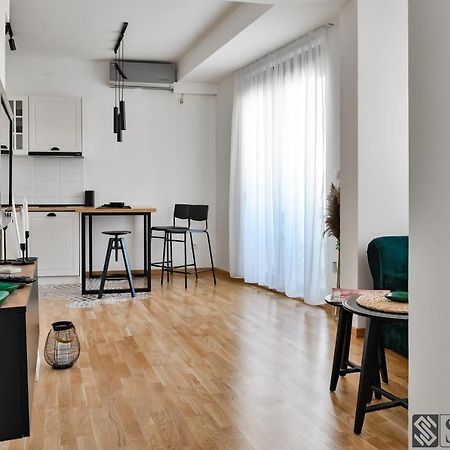 Silversea Apartman Szabács Kültér fotó