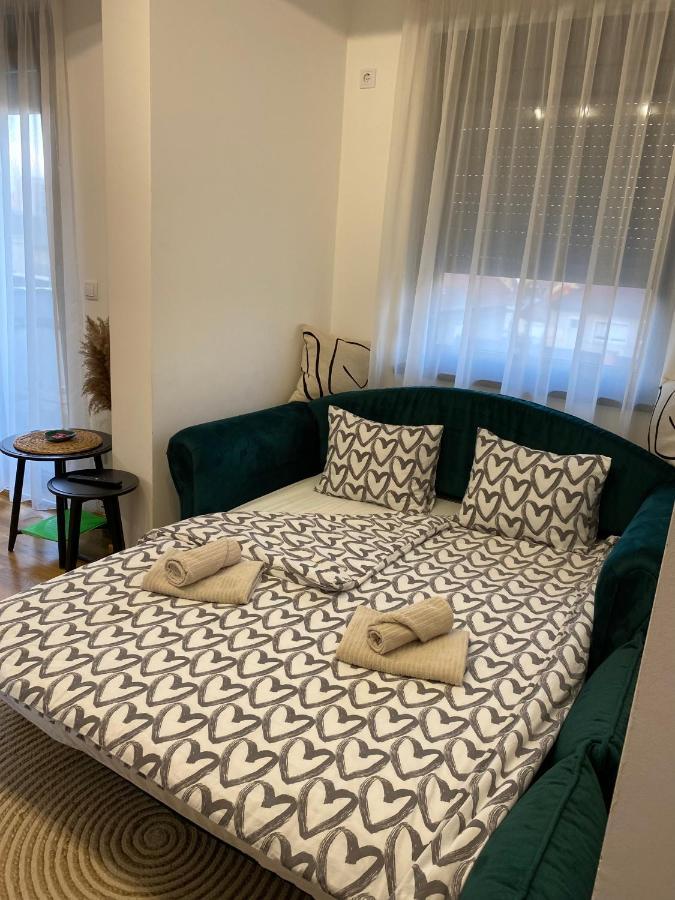 Silversea Apartman Szabács Kültér fotó